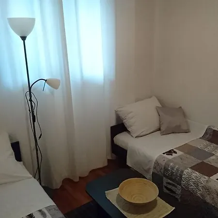 Apartament Devcic *